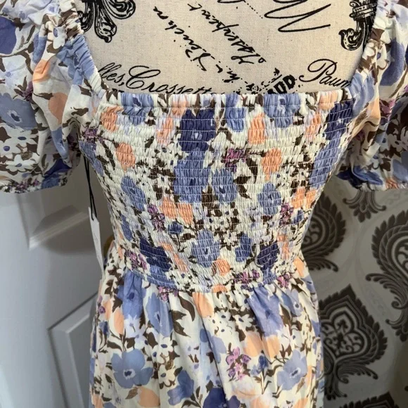 Floral Puff Sleeve Maxi Dress size XS - Picture 4 of 7